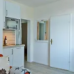 App-7-in-strandnaher-lage-baederstil-villa-in-wenningstedt-sylt Wenningstedt-Braderup