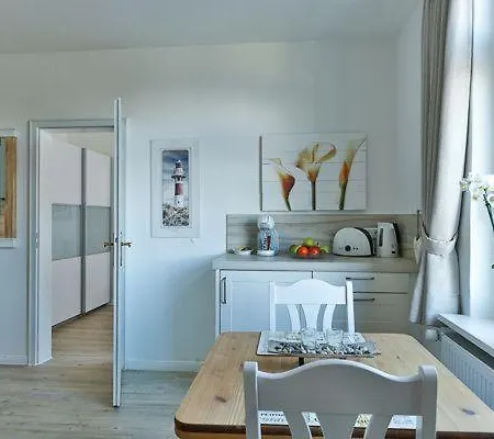 App. 7 In Strandnaher Lage - Bäderstil-villa In Wenningstedt/sylt Wenningstedt-Braderup